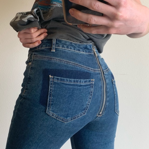 zipper bum jeans